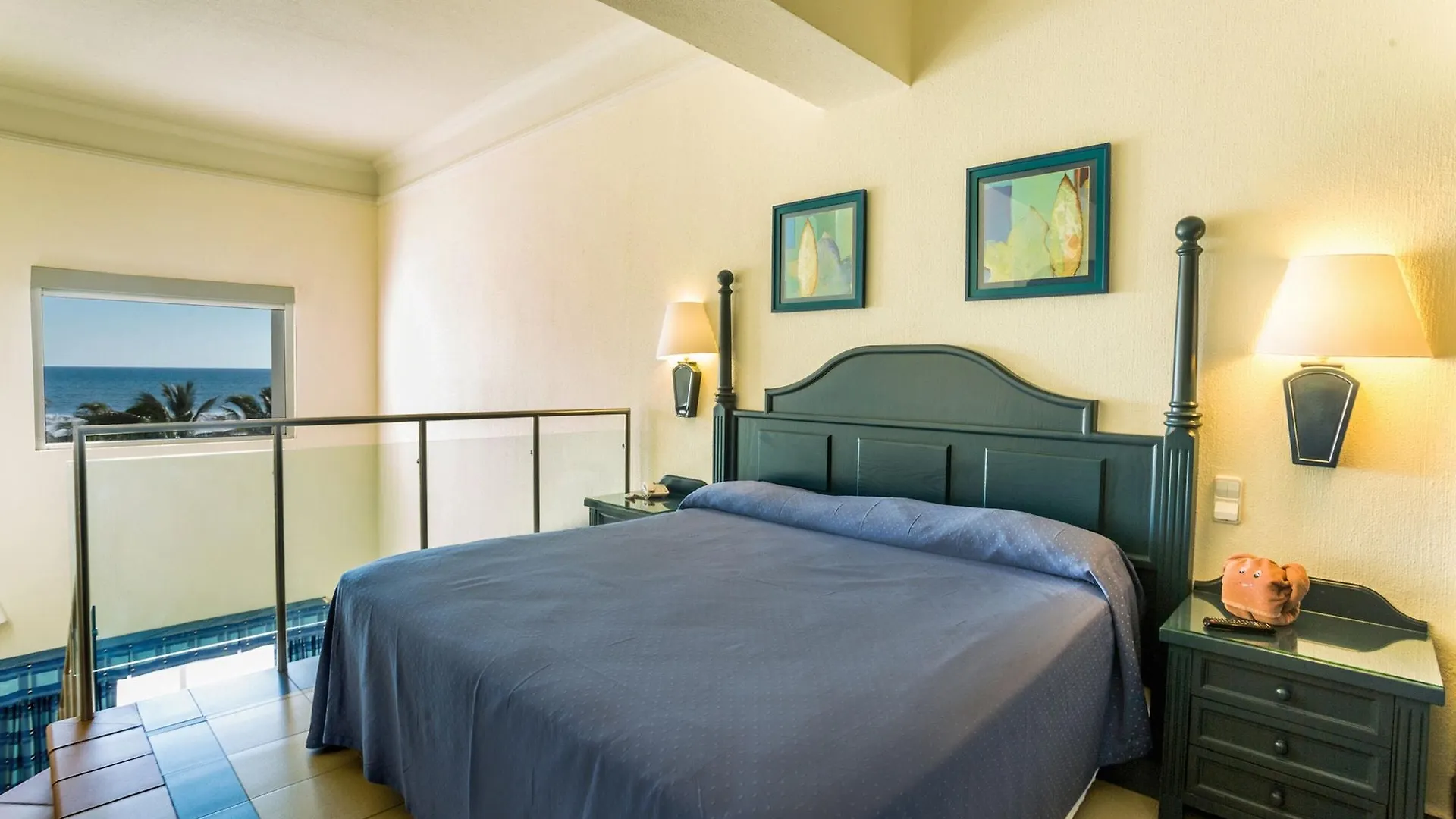 Riu Emerald Bay Mazatlan 3*,